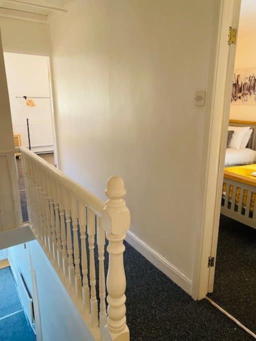 Villa Goldcroft à Abertillery Extérieur photo